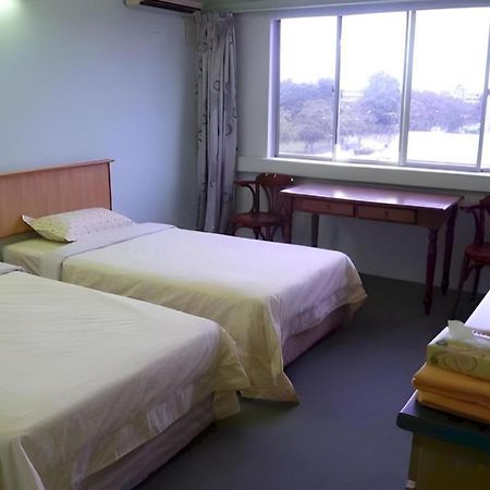 Hotel Hung Hung Kuching Eksteriør billede