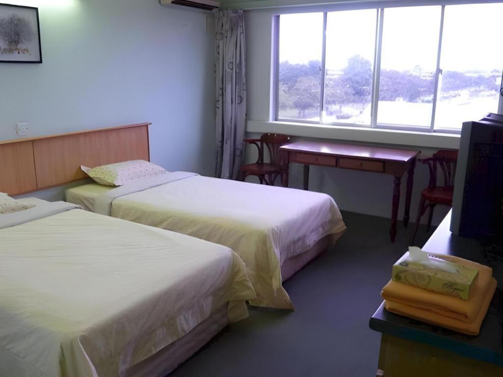 Hotel Hung Hung Kuching Eksteriør billede